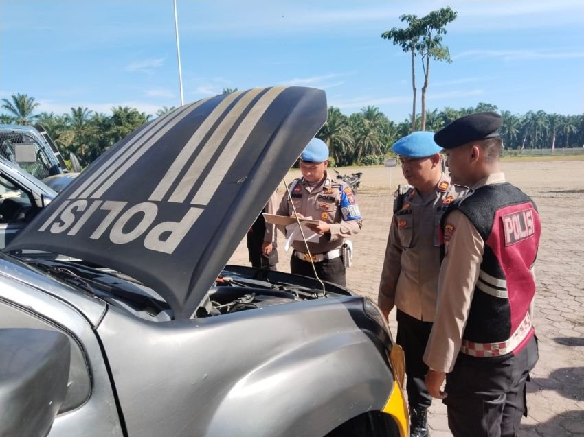 Kasi Propam Laksanakan Giat Ops Gaktiblin: Pengecekan Surat Surat Identitas Diri Personil Polres Palas
