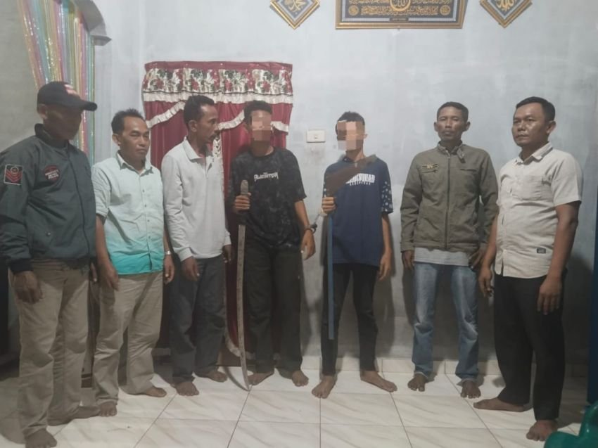 Dua Anggota Gemot Dengan Sajam Diamankan Polsek Kota Kisaran
