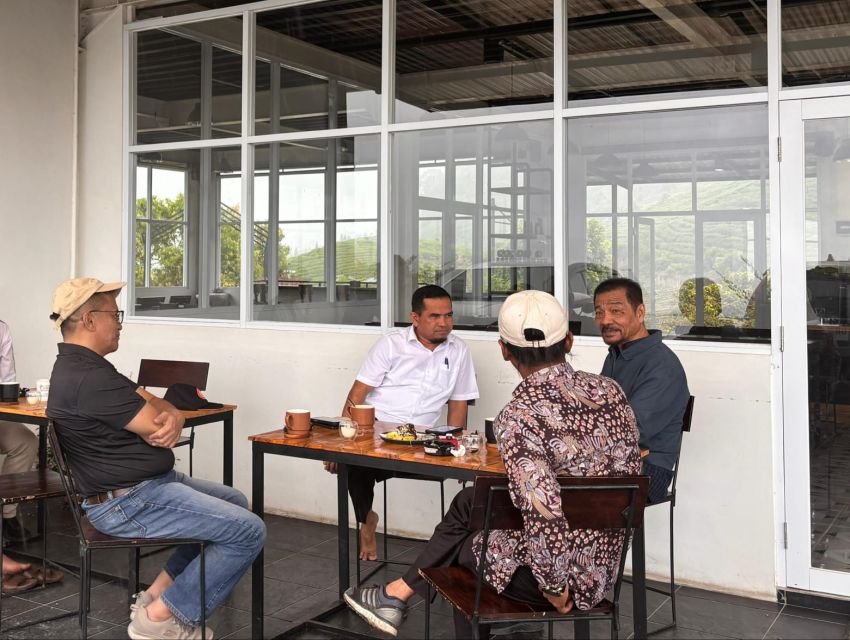 Wabup Candra Ajak Calon Investor Keliling Daerah