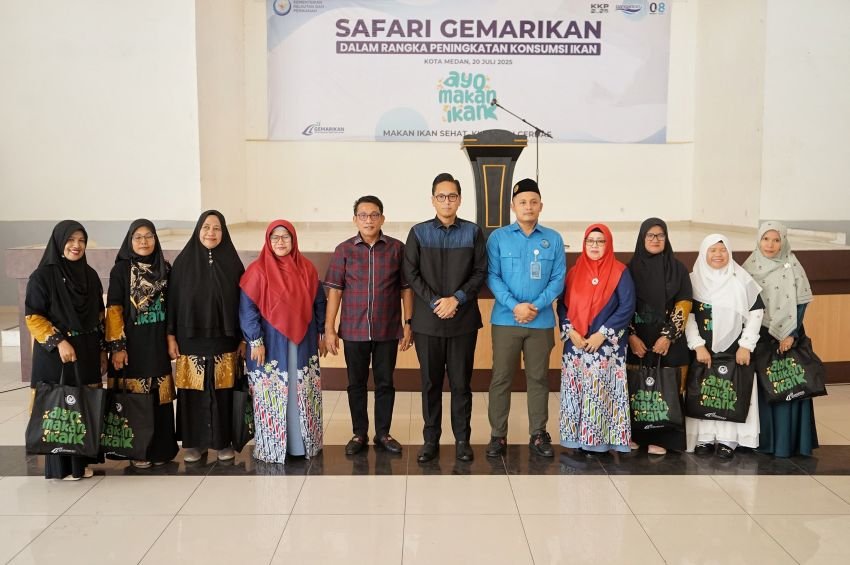 Baik Bagi Kesehatan Tubuh, Rico Waas Dorong Masyarakat Perbanyak Konsumsi Ikan