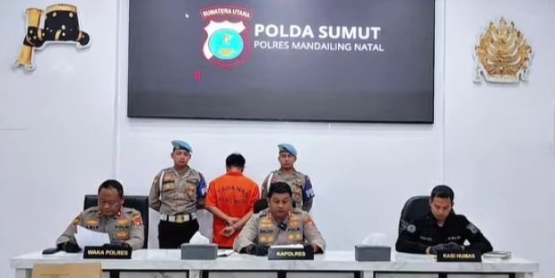 Motif Sadis Terungkap! Remaja DF Dibunuh Demi Cicilan HP, Ini Penjelasan Kapolres Madina AKBP Arie Paloh