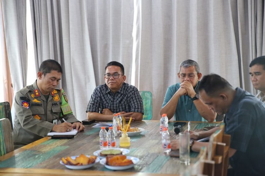 Rakor Terkait Jaga Stabilitas Keamanan Kota Medan, Tito Karnavian Lakukan Zoom Meeting dengan Zakiyuddin