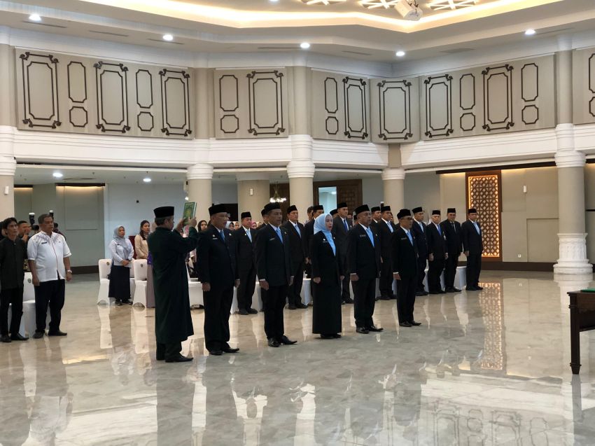 Bobby Nasution Lantik 5 Pejabat Eselon II, Titip Pesan Tegas untuk Tingkatkan Kinerja Pemprov Sumut