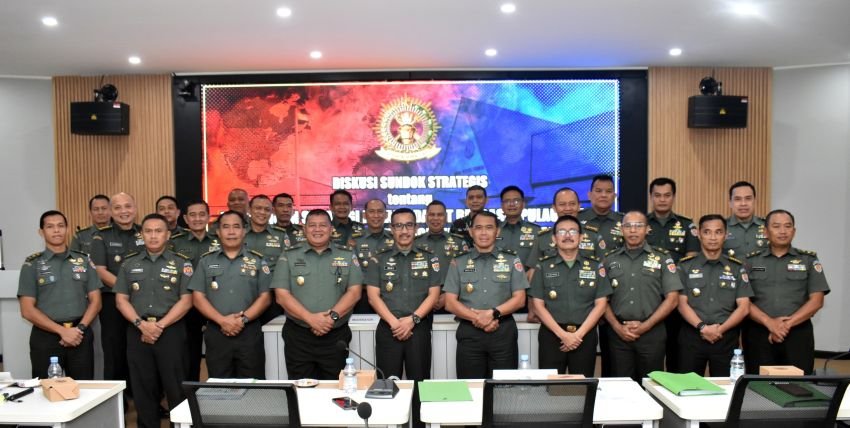 SESKOAD GELAR DISKUSI PENYUSUNAN DOKUMEN STRATEGIS TA. 2025
