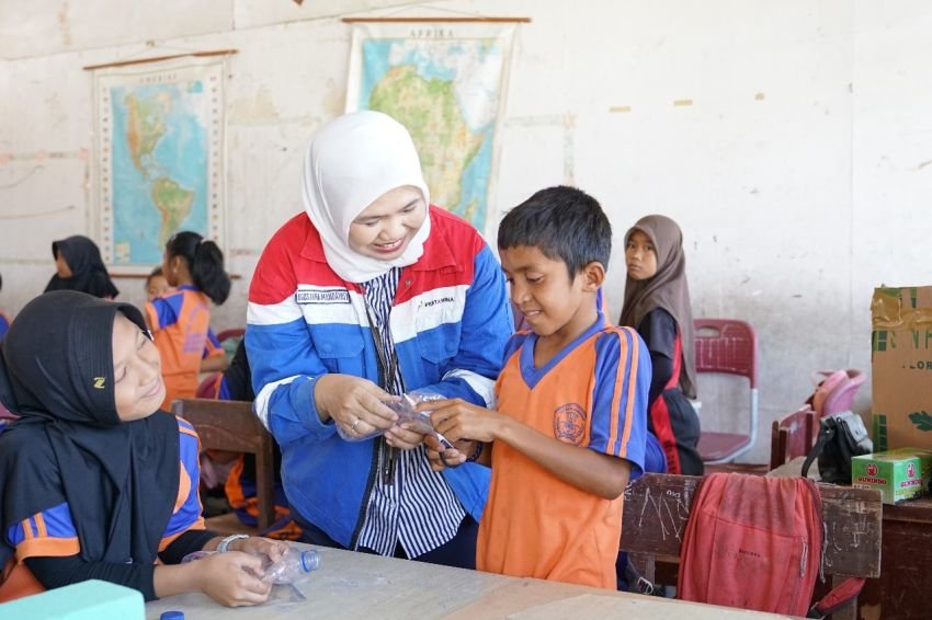 Pertamina Patra Niaga Edukasi Siswa Kelola Sampah di Medan