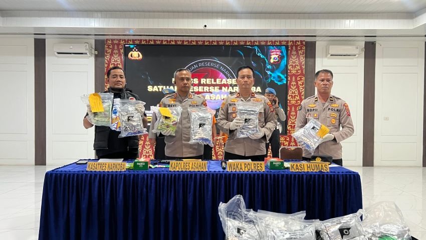 Satres Narkoba Polres Asahan Amankan 2 Kg Sabu dan 1.799 Sachet Liquid Vape Dari 2 Kasus
