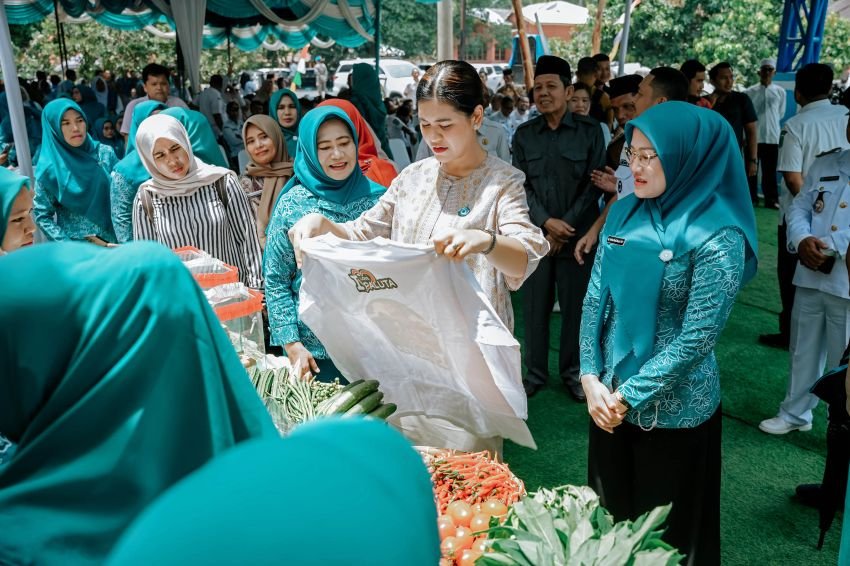 Perjalanan 12 Jam Kahiyang Ayu ke Paluta, Bobby Nasution Bawa Kabar Gembira di Istana Maimoon