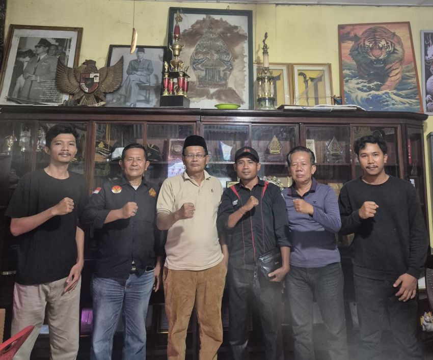 Pengurus Media Center PB Pendawa Indonesia Audiensi dengan Ketua Umum PB Pendawa Indonesia