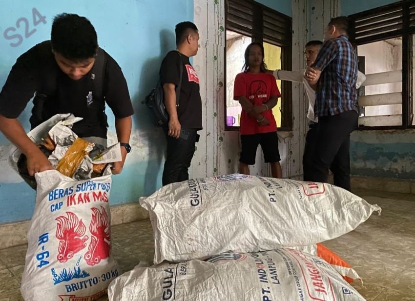 Polrestabes Medan Gerebek Gudang Penyimpanan Puluhan Kg Ganja di Sunggal