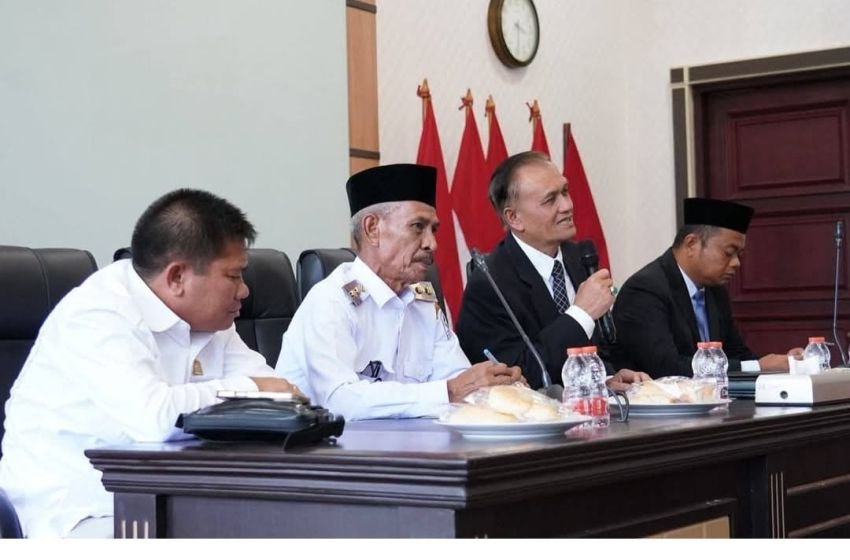 Dua Wakil Bupati, Bahas Jalan Sipagindar Menuju Siompin Kab.Singkil