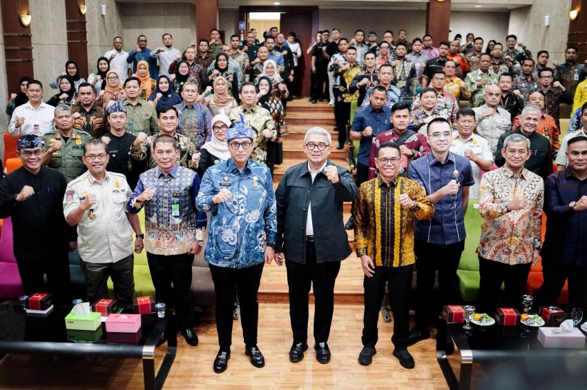 Kunjungan Kerja Praktik Bersama Perangkat Daerah dan Camat, Rico Waas Bangun Sinergi dengan Pemko Bandung