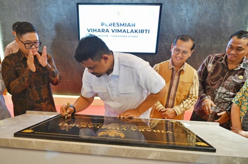 Gubernur Sumut Resmikan Vihara Vimalakirti Medan, Harapkan Jadi Tempat Penyejuk Bagi Umat Buddha