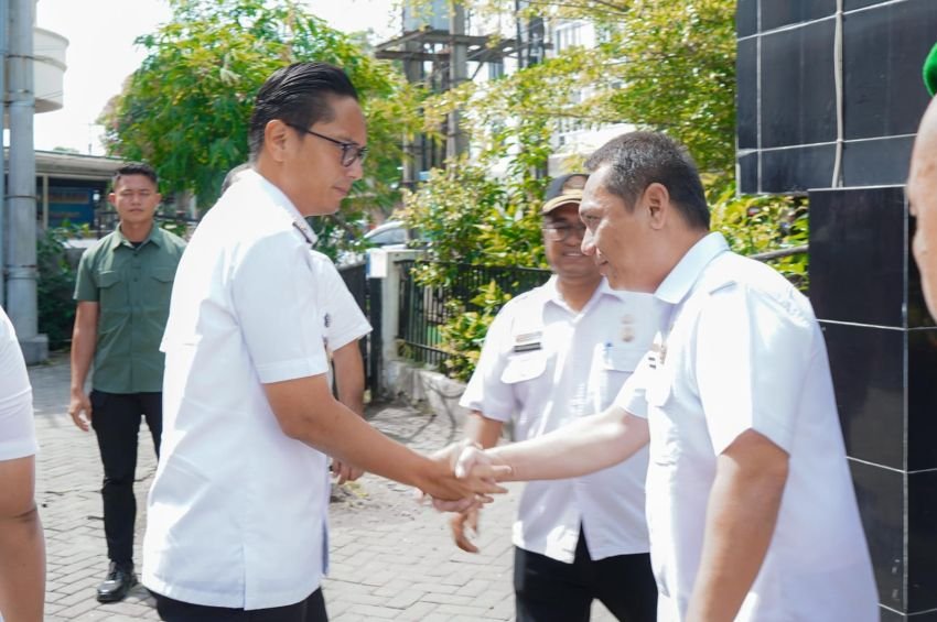 Buka Workshop Branding dan Fotografi, Rico Waas: Keterampilan Mengemas Konten Medsos Dekatkan Pemerintah dengan Masyarakat