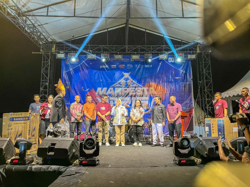 Wali Kota menghadiri acara Penutupan Marpesta QRIS Pekan QRIS Nasional Pematangsiantar