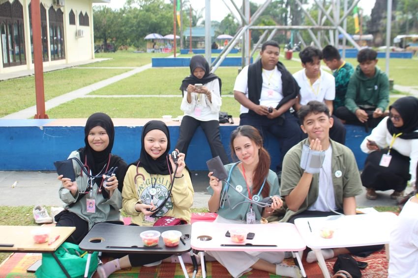 Komunitas Kawan Hebat Health Lifestyle dan Sustainable Kota Jambi Volunter Kesehatan Gratis