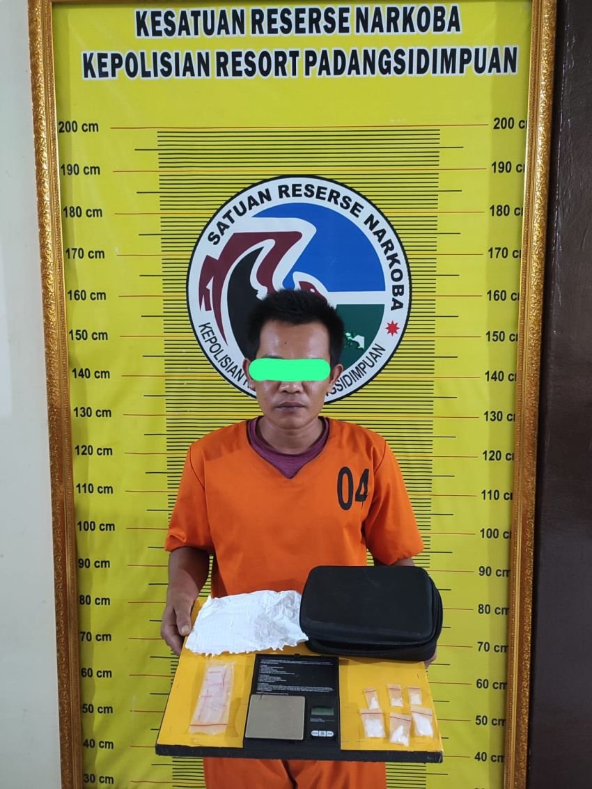 Satresnarkoba Polres Padangsidimpuan Tangkap Pengedar Sabu dengan Barbut 7 Gram Lebih, AKBP Wira Prayatna : Siapa Pun Terlibat, Tindak Tegas