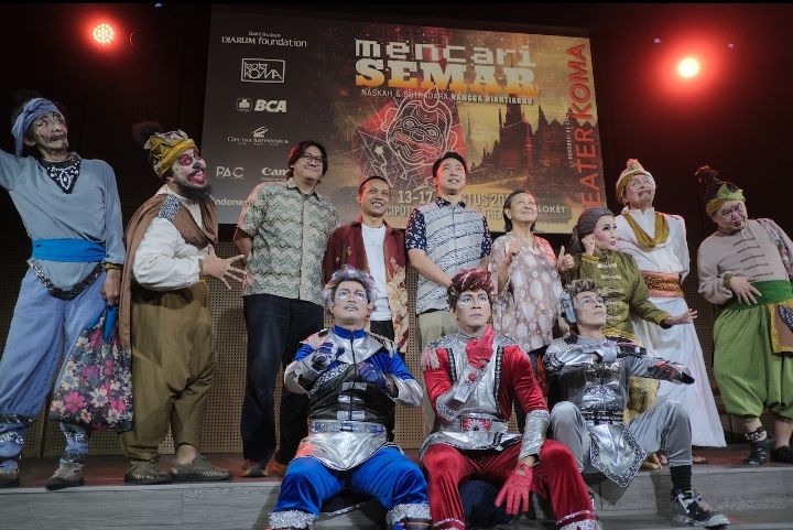 Produksi Teater Koma Ke-235 Mencari Semar Hadirkan Perpaduan Cerita Tradisi Punakawan dengan Narasi Futuristik