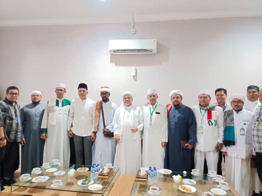 Habib Rizieq dan Dr. H. Musa Rajeckshah Hadiri Tabligh Akbar di Masjid Al-Musanif Medan