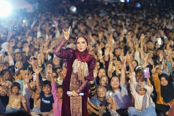 Malam Penutupan RSBG 2025, di Taman Syech Kukut Dipadati Ribuan Warga