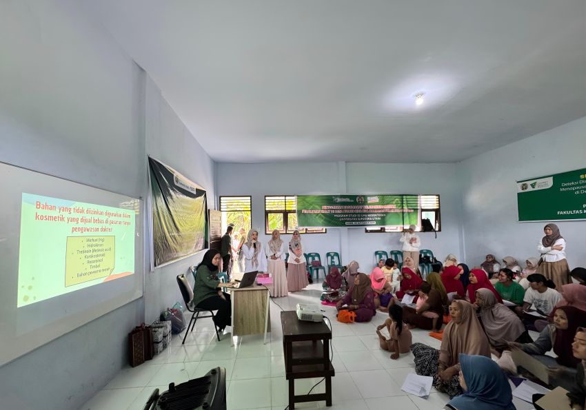 Prodi Doktor Ilmu Kedokteran FK USU Gelar Penyuluhan Edukasi Perawatan Kulit di Desa Bulu Cina