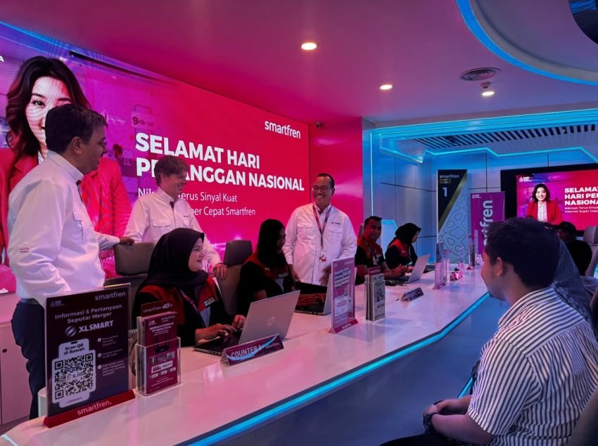 Hari Pelanggan Nasional 2025 XLSMART Apresiasi Pelanggan dengan Ragam Program Khusus Berbasis Poin dan Kejutan Spesial