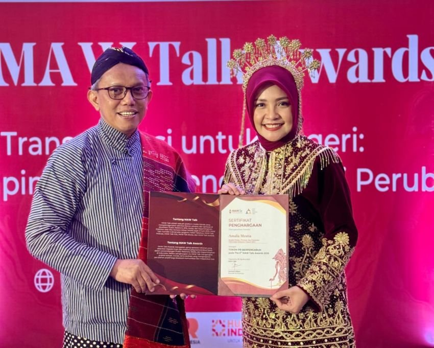 Kepala Humas USU Raih Penghargaan Tokoh PR Berpengaruh di MAW Talk Awards 2025