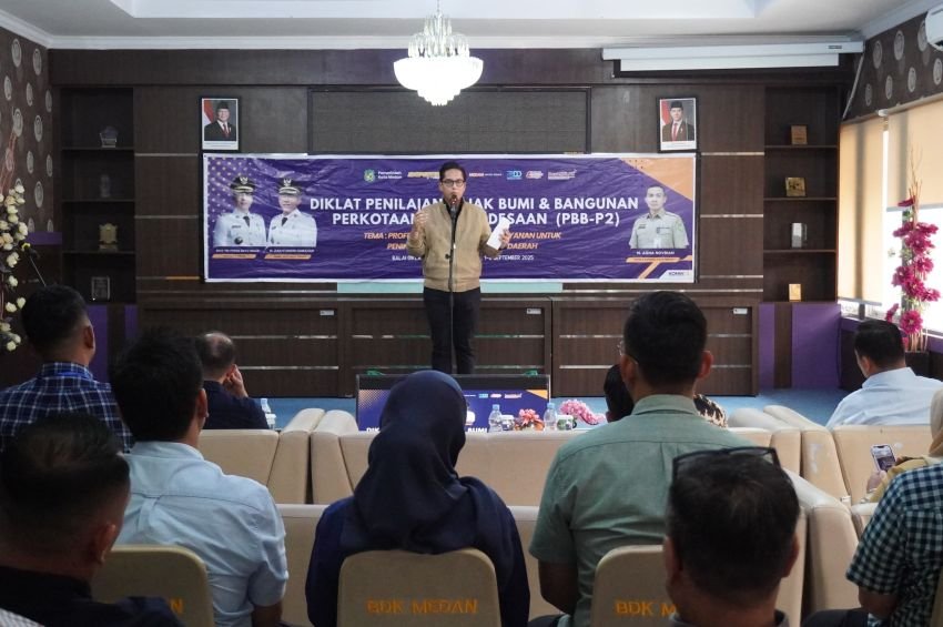 Buka Bimtek Penilai PBB P2, Rico Waas: Keakuratan Kunci Wujudkan Penerimaan yang Adil, Transparan & Akuntabel