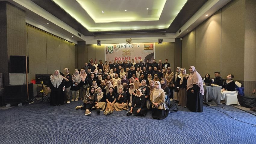 Reuni ke-4 RECHT 89 FH UISU Tahun 2025: Satu Hati, Sejuta Cerita