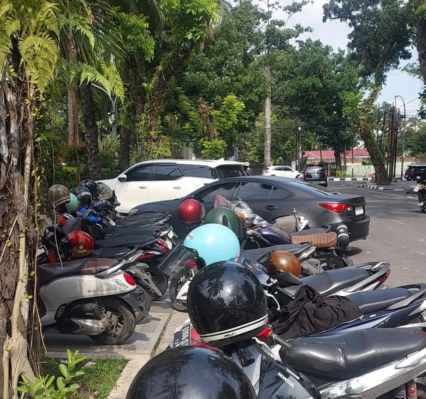Parkir Liar di Jalan Kartini Diduga Dibeckup Oknum DPRD, Wali Kota Diminta Evaluasi Kadis Perhubungan