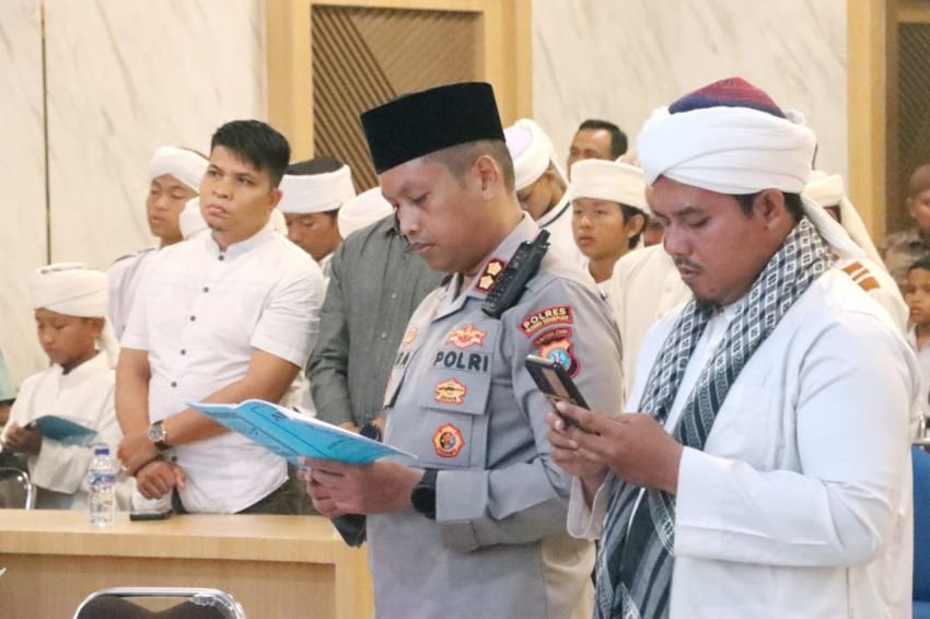 Polres Padangsidimpuan Peringati Maulid Nabi Muhammad SAW 1447 H Sekaligus Pembinaan Terpadu
