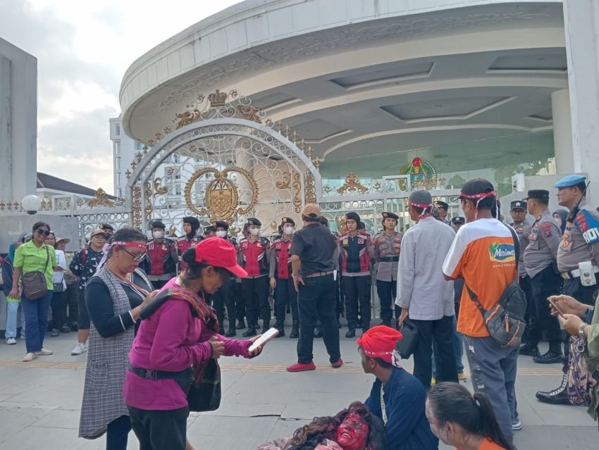 PETANI MENGGUGAT! Minta Bongkar Perumahan Elit Ilegal Citra Land