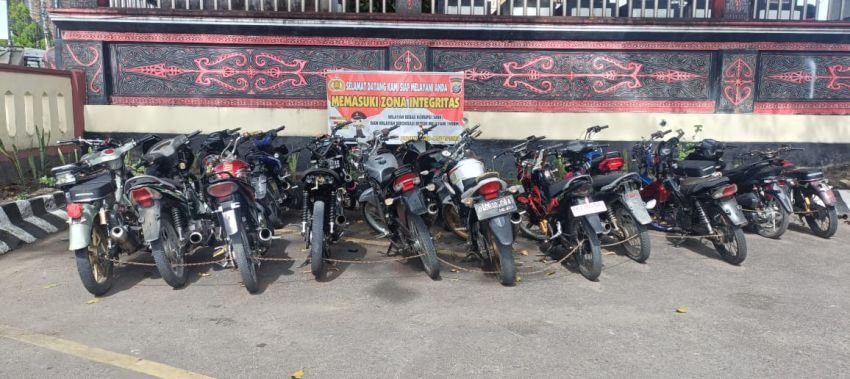Polsek Balige Amankan 24 Sepeda Motor Dengan Knalpot Bolong