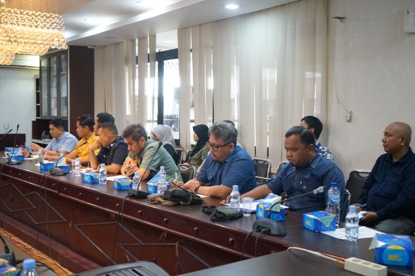 Gerakan Bersih Drainase Antisipasi Banjir di Kota Medan, Aparatur Kecamatan Diminta Lakukan Pembersihan Secara Terukur