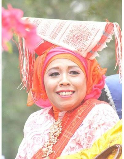 Patimah, M.Pd.: Perempuan Pantai Labu yang Menginspirasi, Deretan Prestasi Nasional untuk Deli Serdang