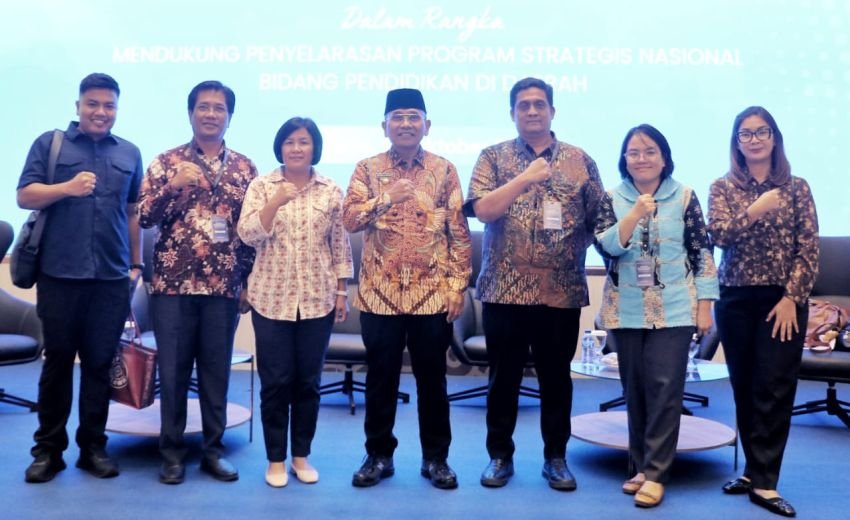Bupati Simalungun Tandatangani Nota Kesepahaman Pengelolaan Data dengan BPS RI di Medan