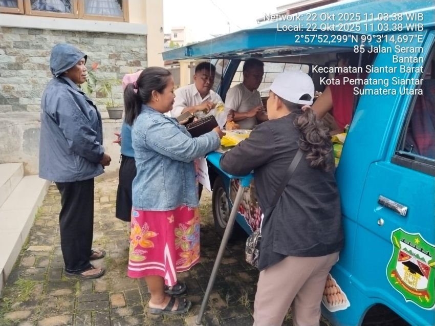 Pemko menggelar Sarling, yaitu Pasar Murah Keliling. Kegiatan ini menjadi salah satu strategi dan TPID dalam mengendalikan angka inflasi