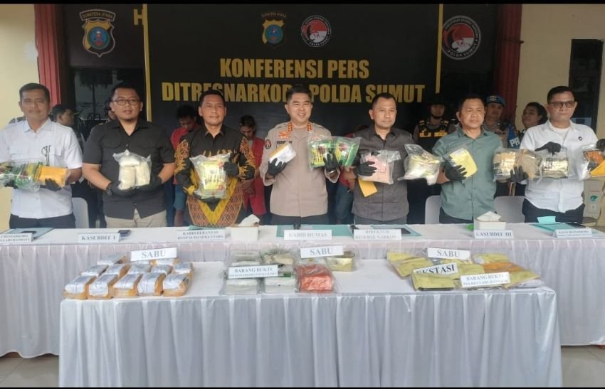 Polda Sumut, Polres Labusel dan Polres Labuhan Batu Ungkap 571 kasus, Sita 43 Kg Sabu, 1.190 Butir Pil Ekstasi.