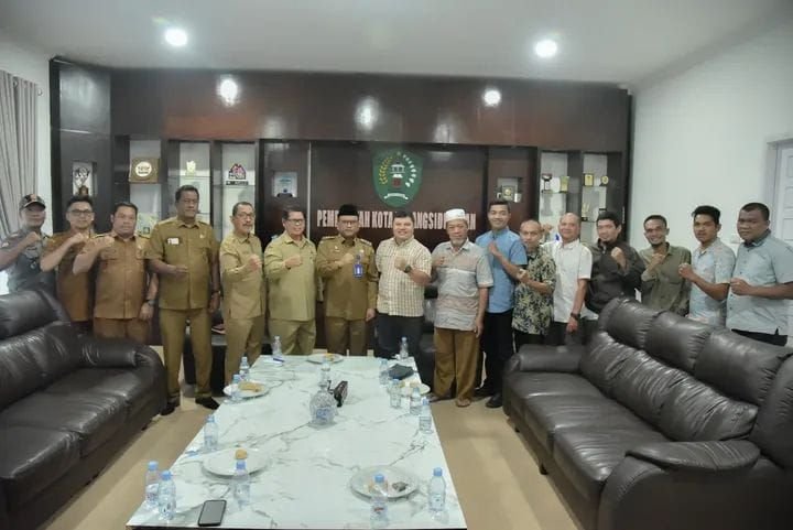 Audiensi HPPRSB, Wali Kota Padangsidimpuan Pastikan Pengelolaan Pasar Berjalan Sesuai Aturan dan Berkeadilan