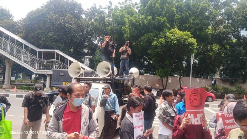 Jaga Marwah Kepung KPK: Desak Hadirkan Bobby Nasution dan Erni Sitorus di Sidang Topan Ginting