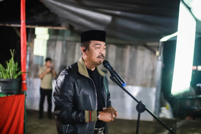 Bupati Madina Saksikan Film G30S/PKI di Kampung Jenderal AH Nasution