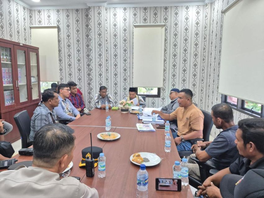 Gelar Aksi di PN Suka Makmue Terkait Sita Eksekusi Delegasi dari PN Meulaboh