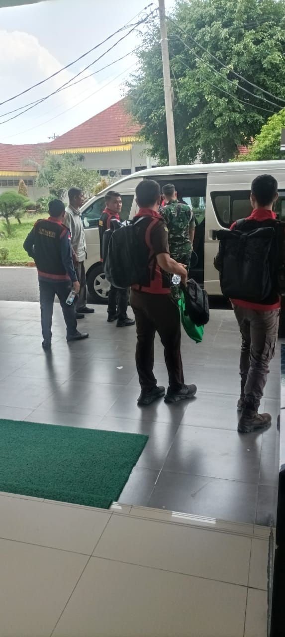 Kejatisu Geledah Kantor BPKPD Tebing Tinggi