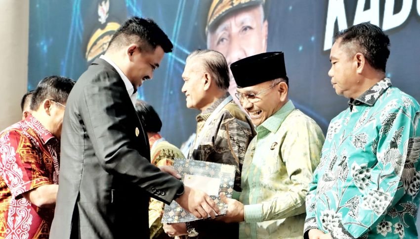 Tingkatkan Kualitas Pembinaan dan Pengembang Iman Pegawai, Pemkab Simalungun Gelar Ibadah Bersama