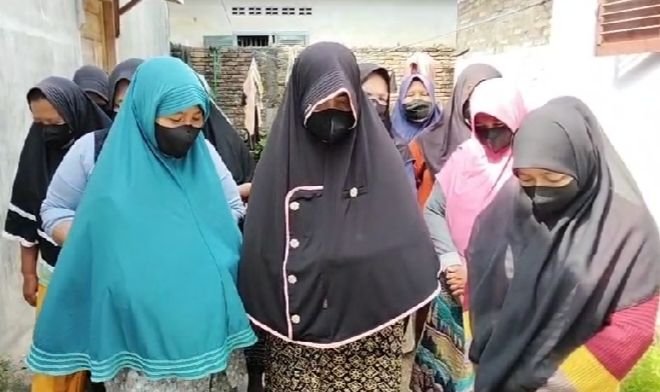 Ngaku Digerakkan Oknum Saat Geruduk Game Zone, Ibu ibu Pengajian Minta Maaf Dan Percayakan Proses Ke Polisi