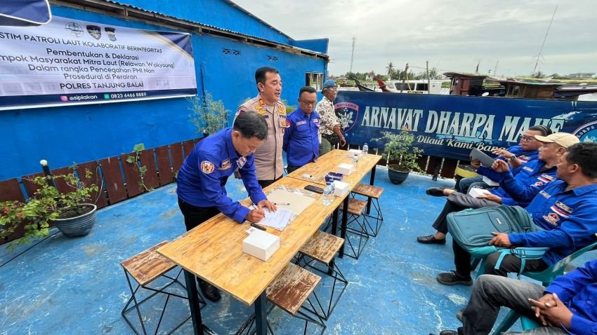 Agar Perairan Kondusif, Nelayan Dijadikan Mitra Strategis Satpolairud Tanjungbalai