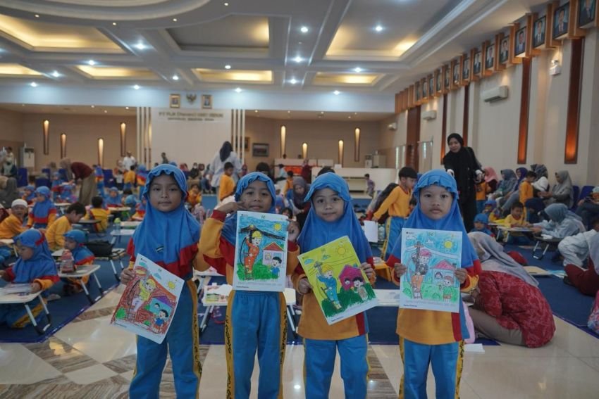 Rayakan Hari Listrik Nasional ke-80, PLN UID Sumatera Utara Ajak Anak-Anak Usia Emas Belajar dan Berkreasi Bersama