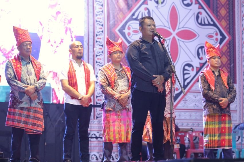 Semarak PSBD ke-6, Etnis Karo Tampilkan Pesona Budaya yang Memukau