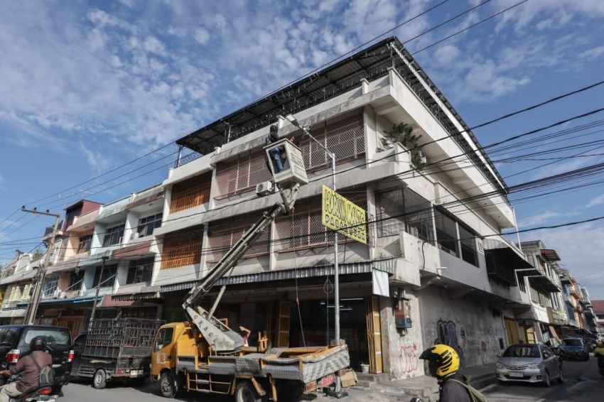 Diskominfo menyediakan 6 CCTV di tempat relokasi para pedagang eks Gedung IV Pasar Horas, di Jalan Merdeka Bawah