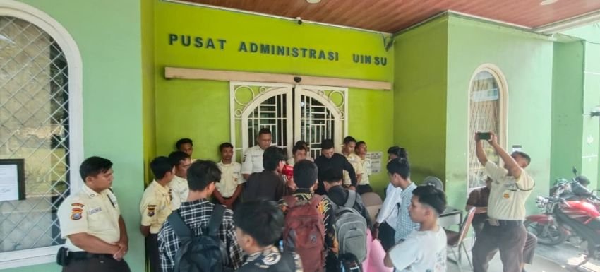 AKSI JILID 2 MAHASISWA UINSU DIABAIKAN, PIMPINAN MENGHILANG, ASPIRASI TAK TERSAMPAIKAN