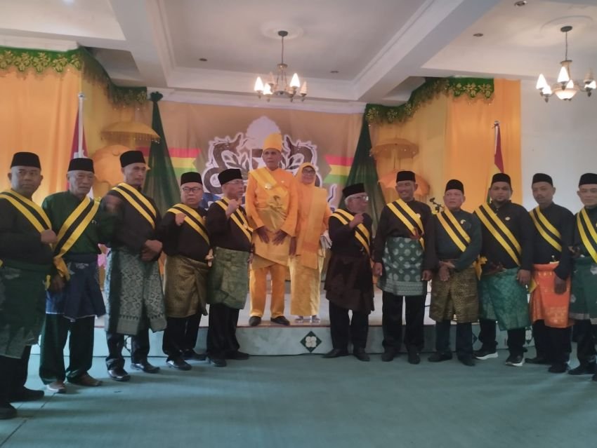 Kesultanan Negeri Langkat Anugerahkan Gelar Adat, Tegaskan Kedaulatan Nasab dan Marwah Budaya Melayu
